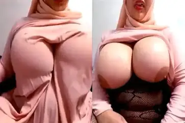 Hijab Viral Toket Balon Gede Ngentot Brutal Indo Panas Kasur Pecah poster