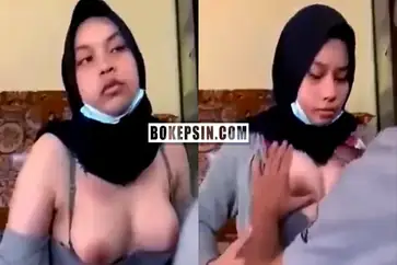 Jatah Nyusu Pulang Sekolah ABG Montok Memek Basah Pasrah Lemas poster